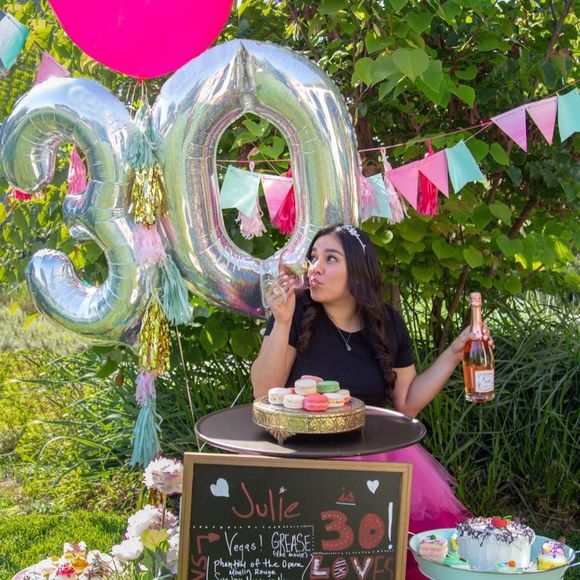 Meet your Posher, Julie - Picture 1 of 1